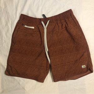NWOT Vuori Men’s Shorts Size Medium